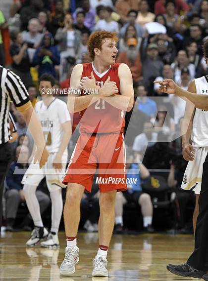 Thumbnail 2 in Mater Dei @ Bishop Montgomery (CIF State Open SoCal Regional Final) photogallery.