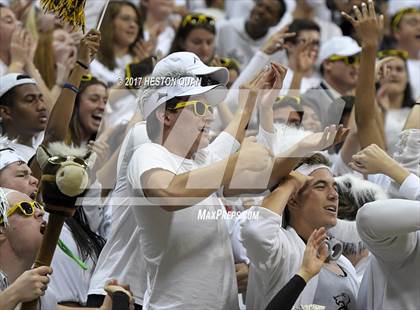 Thumbnail 3 in Mater Dei @ Bishop Montgomery (CIF State Open SoCal Regional Final) photogallery.