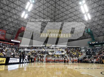 Thumbnail 2 in Mater Dei @ Bishop Montgomery (CIF State Open SoCal Regional Final) photogallery.