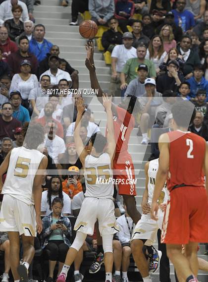 Thumbnail 2 in Mater Dei @ Bishop Montgomery (CIF State Open SoCal Regional Final) photogallery.