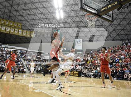 Thumbnail 2 in Mater Dei @ Bishop Montgomery (CIF State Open SoCal Regional Final) photogallery.