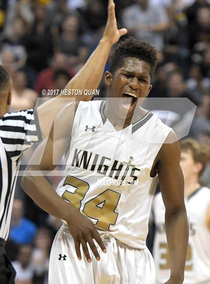 Thumbnail 2 in Mater Dei @ Bishop Montgomery (CIF State Open SoCal Regional Final) photogallery.