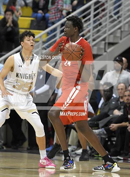 Thumbnail 1 in Mater Dei @ Bishop Montgomery (CIF State Open SoCal Regional Final) photogallery.