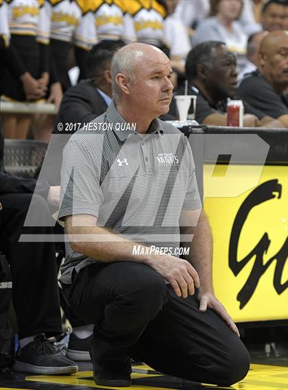 Thumbnail 1 in Mater Dei @ Bishop Montgomery (CIF State Open SoCal Regional Final) photogallery.
