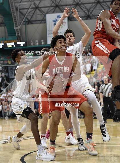 Thumbnail 1 in Mater Dei @ Bishop Montgomery (CIF State Open SoCal Regional Final) photogallery.
