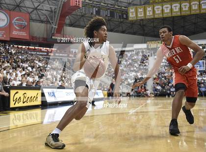 Thumbnail 3 in Mater Dei @ Bishop Montgomery (CIF State Open SoCal Regional Final) photogallery.
