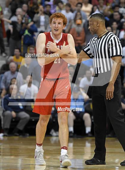 Thumbnail 3 in Mater Dei @ Bishop Montgomery (CIF State Open SoCal Regional Final) photogallery.