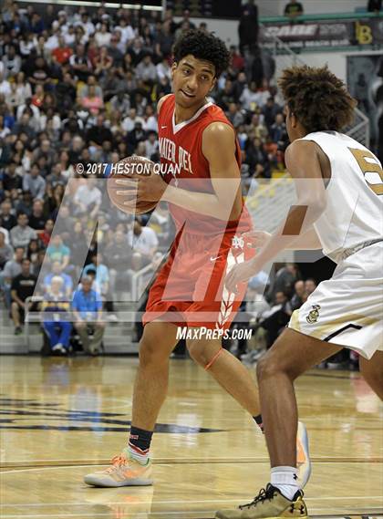 Thumbnail 1 in Mater Dei @ Bishop Montgomery (CIF State Open SoCal Regional Final) photogallery.