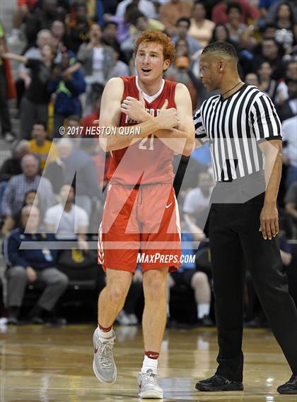 Thumbnail 1 in Mater Dei @ Bishop Montgomery (CIF State Open SoCal Regional Final) photogallery.