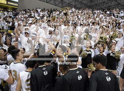 Thumbnail 2 in Mater Dei @ Bishop Montgomery (CIF State Open SoCal Regional Final) photogallery.