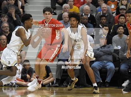Thumbnail 1 in Mater Dei @ Bishop Montgomery (CIF State Open SoCal Regional Final) photogallery.