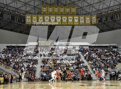 Thumbnail 1 in Mater Dei @ Bishop Montgomery (CIF State Open SoCal Regional Final) photogallery.