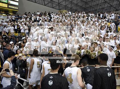 Thumbnail 2 in Mater Dei @ Bishop Montgomery (CIF State Open SoCal Regional Final) photogallery.