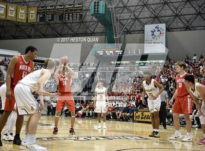 Thumbnail 1 in Mater Dei @ Bishop Montgomery (CIF State Open SoCal Regional Final) photogallery.