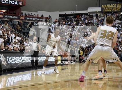 Thumbnail 1 in Mater Dei @ Bishop Montgomery (CIF State Open SoCal Regional Final) photogallery.
