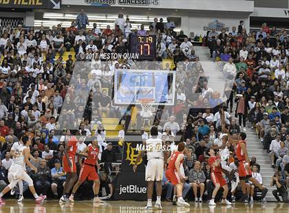 Thumbnail 1 in Mater Dei @ Bishop Montgomery (CIF State Open SoCal Regional Final) photogallery.