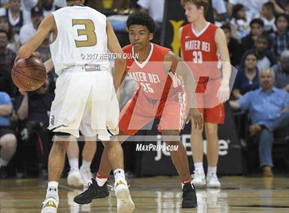 Thumbnail 2 in Mater Dei @ Bishop Montgomery (CIF State Open SoCal Regional Final) photogallery.