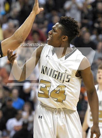 Thumbnail 3 in Mater Dei @ Bishop Montgomery (CIF State Open SoCal Regional Final) photogallery.