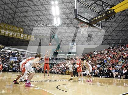 Thumbnail 3 in Mater Dei @ Bishop Montgomery (CIF State Open SoCal Regional Final) photogallery.