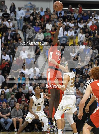 Thumbnail 2 in Mater Dei @ Bishop Montgomery (CIF State Open SoCal Regional Final) photogallery.