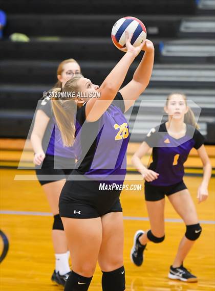 Thumbnail 3 in Chattanooga Central @ Hixson photogallery.