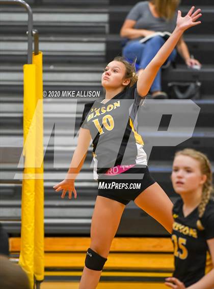 Thumbnail 3 in Chattanooga Central @ Hixson photogallery.