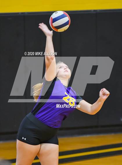 Thumbnail 2 in Chattanooga Central @ Hixson photogallery.