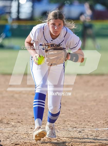 Thumbnail 2 in West Liberty vs Valley (Rick Doran Classic) photogallery.