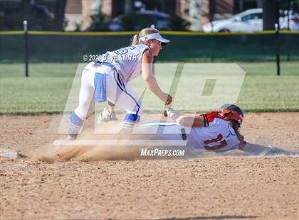 Thumbnail 3 in West Liberty vs Valley (Rick Doran Classic) photogallery.