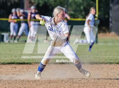 Thumbnail 1 in West Liberty vs Valley (Rick Doran Classic) photogallery.