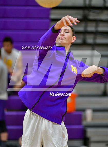 Thumbnail 3 in Highland @ Mesa photogallery.