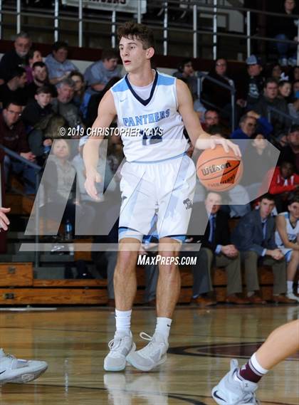 Thumbnail 1 in Pinckneyville vs. Sesser-Valier (Benton Invitational Tournament) photogallery.