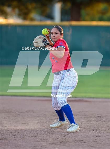 Thumbnail 2 in Buchanan @ Clovis East photogallery.