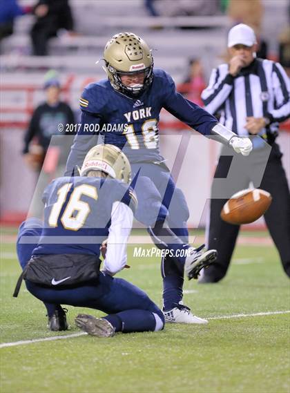 Thumbnail 2 in Skutt Catholic vs. York (NSAA Class B Final)  photogallery.