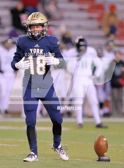 Thumbnail 2 in Skutt Catholic vs. York (NSAA Class B Final)  photogallery.