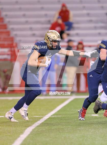 Thumbnail 3 in Skutt Catholic vs. York (NSAA Class B Final)  photogallery.