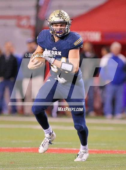 Thumbnail 3 in Skutt Catholic vs. York (NSAA Class B Final)  photogallery.