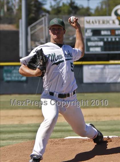 Thumbnail 3 in Otay Ranch @ La Costa Canyon (CIF SDS Playoffs) photogallery.
