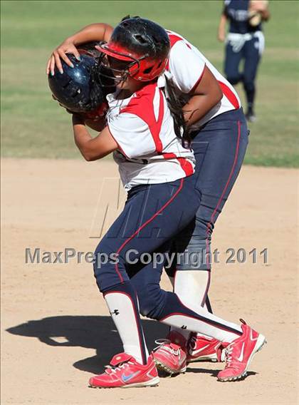 Thumbnail 2 in Rolling Hills Prep @ Bellarmine-Jefferson (CIF SS Playoffs) photogallery.