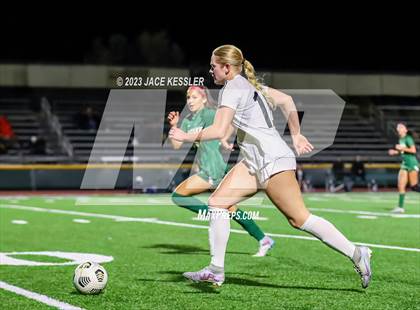 Thumbnail 3 in Ventura @ Moorpark photogallery.