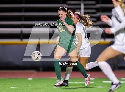 Thumbnail 1 in Ventura @ Moorpark photogallery.