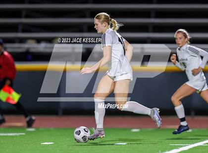 Thumbnail 2 in Ventura @ Moorpark photogallery.