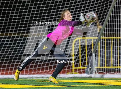 Thumbnail 2 in Ventura @ Moorpark photogallery.