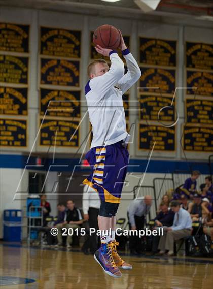 Thumbnail 2 in Shadow Mountain vs Sunrise Mountain (AIA Round 2 Playoff) photogallery.