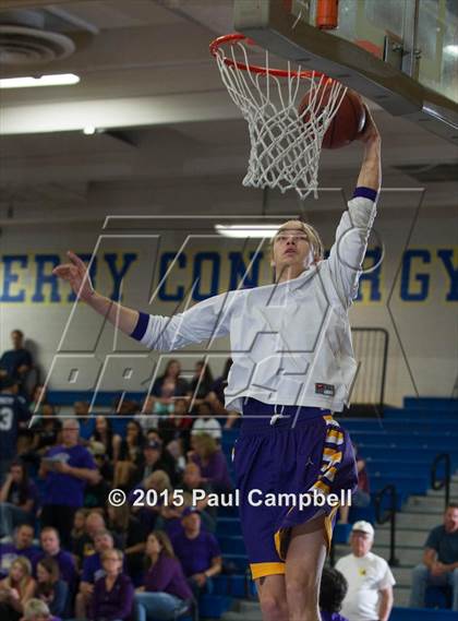 Thumbnail 3 in Shadow Mountain vs Sunrise Mountain (AIA Round 2 Playoff) photogallery.