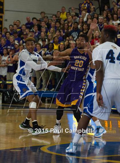 Thumbnail 2 in Shadow Mountain vs Sunrise Mountain (AIA Round 2 Playoff) photogallery.