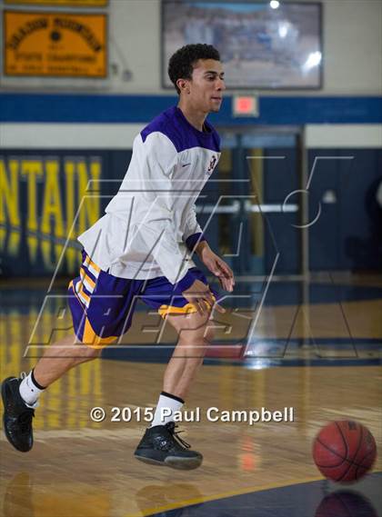 Thumbnail 3 in Shadow Mountain vs Sunrise Mountain (AIA Round 2 Playoff) photogallery.