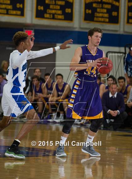 Thumbnail 3 in Shadow Mountain vs Sunrise Mountain (AIA Round 2 Playoff) photogallery.