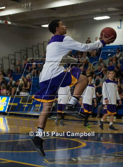 Thumbnail 1 in Shadow Mountain vs Sunrise Mountain (AIA Round 2 Playoff) photogallery.