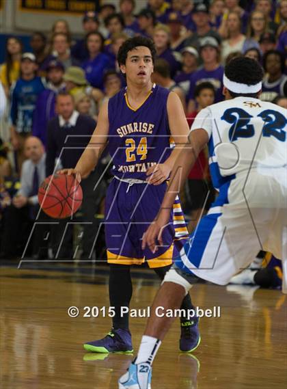 Thumbnail 3 in Shadow Mountain vs Sunrise Mountain (AIA Round 2 Playoff) photogallery.